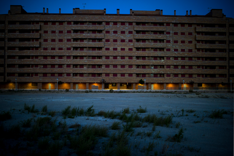 Illustration for article titled Ireland Is Tearing Down Thousands of Empty, Brand New "Ghost Homes"